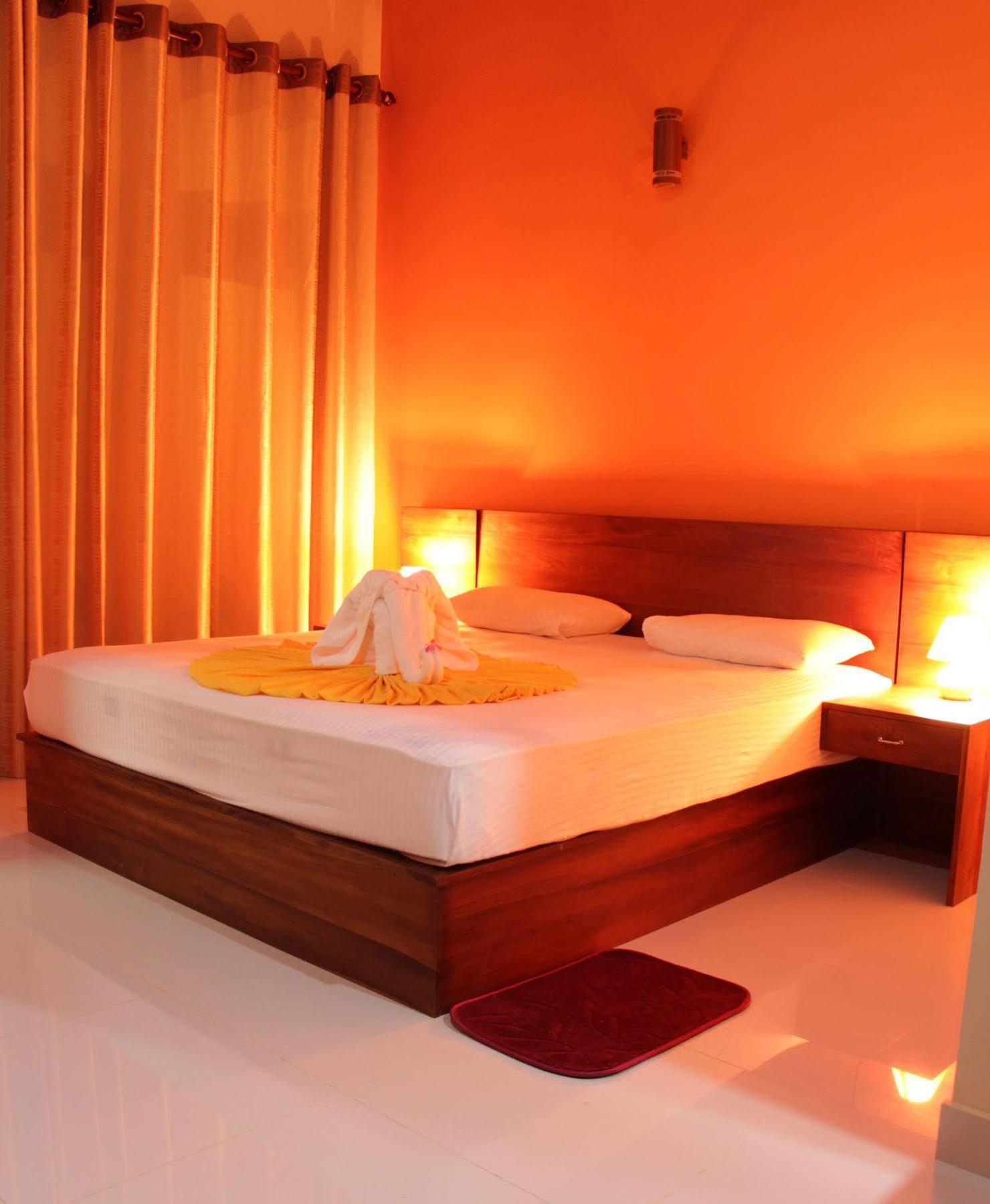 Airport Villa Katunayake Exterior photo